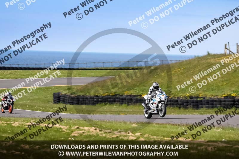 anglesey no limits trackday;anglesey photographs;anglesey trackday photographs;enduro digital images;event digital images;eventdigitalimages;no limits trackdays;peter wileman photography;racing digital images;trac mon;trackday digital images;trackday photos;ty croes